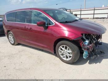  Salvage Chrysler Voyager