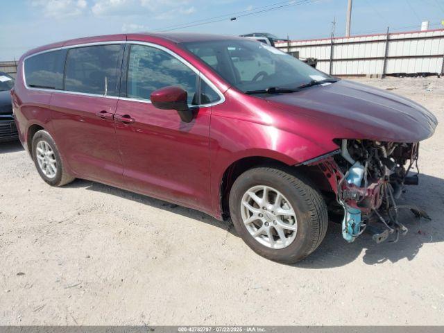  Salvage Chrysler Voyager