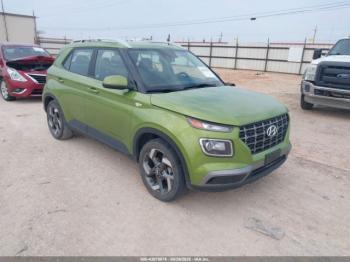  Salvage Hyundai VENUE