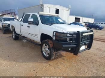  Salvage Chevrolet Silverado 2500