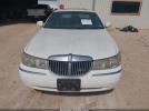 Lincoln Towncar Signature Image 3