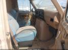 Ford Econoline E250 Van Image 2
