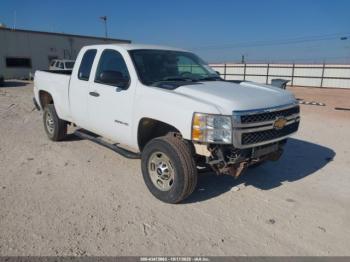  Salvage Chevrolet Silverado 2500