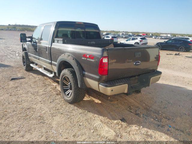 Ford F-250 Image 10