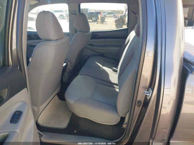 Toyota Tacoma V6 Image 7