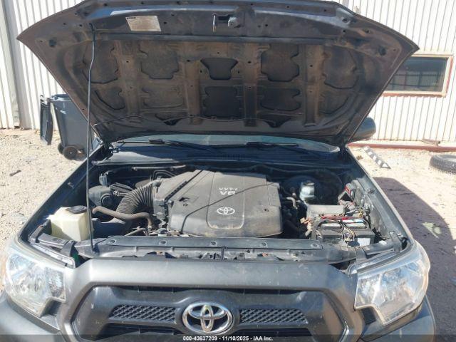 Toyota Tacoma V6 Image 8