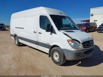  Salvage Mercedes-Benz Sprinter 2500