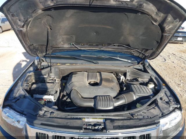 Jeep Grand Cherokee Laredo Image 11