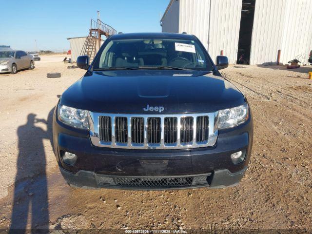 Jeep Grand Cherokee Laredo Image 17