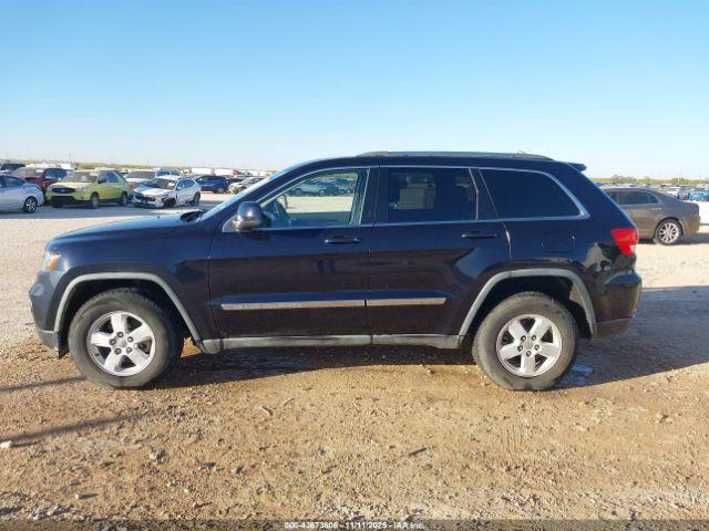 Jeep Grand Cherokee Laredo Image 4