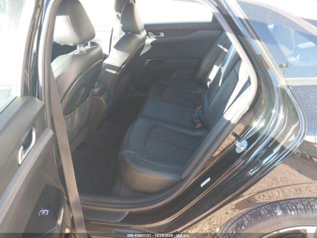 Kia K5 Gt-line Image 12