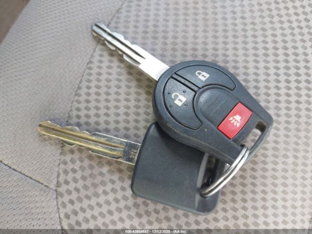 Nissan Rogue S Image 10