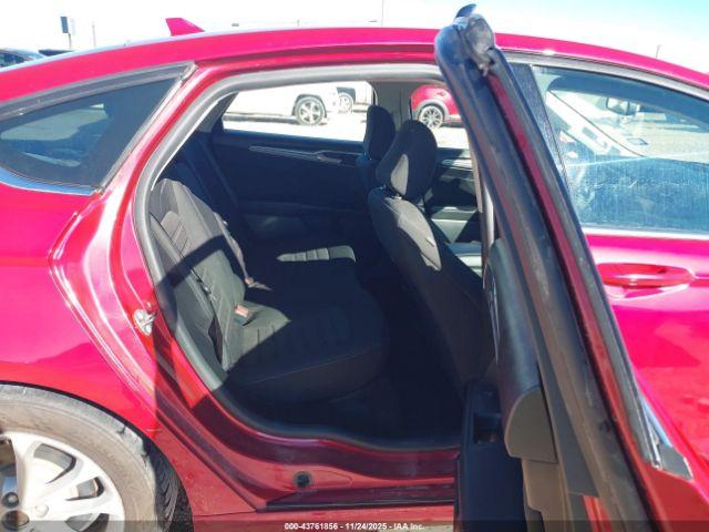 Ford Fusion Se Image 4