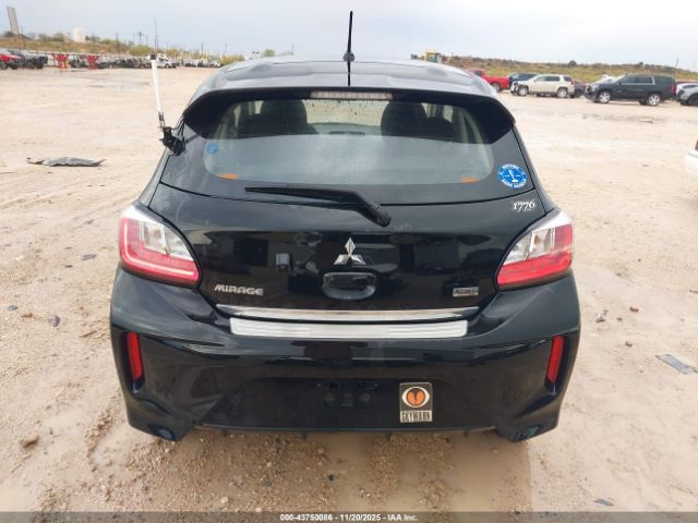 Mitsubishi Mirage Le Image 11