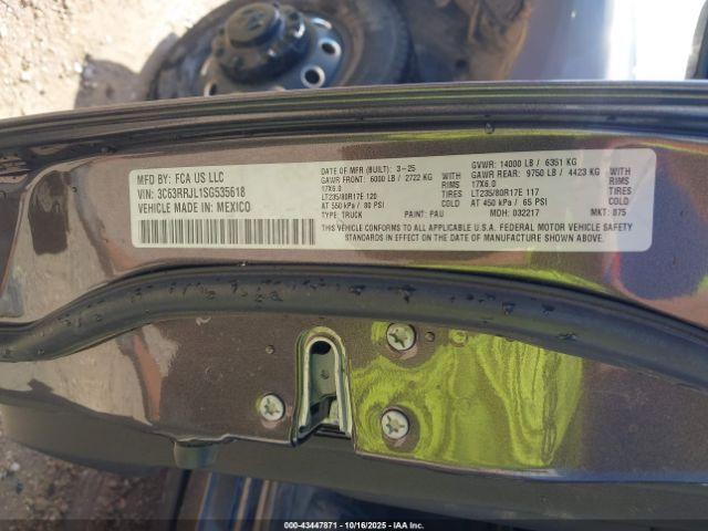 Ram 3500 Laramie  4x4 8' Box Image 2