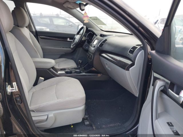 Kia Sorento Lx Image 4