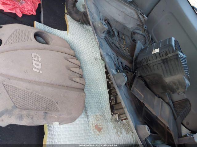 Kia Sorento Lx Image 12