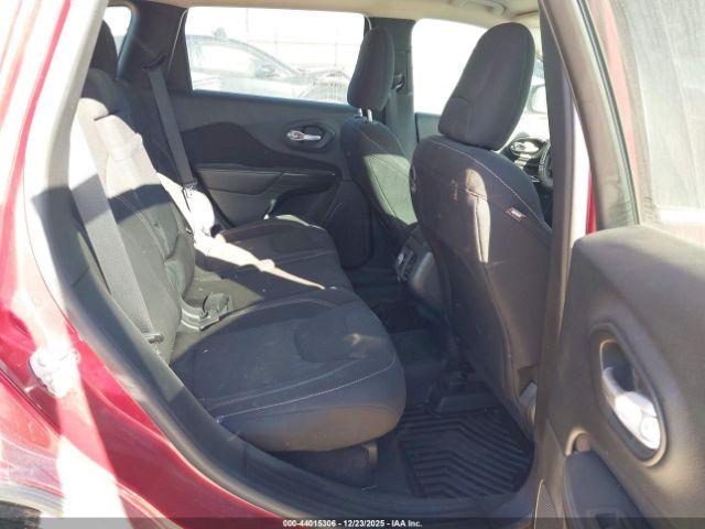 Jeep Cherokee Latitude Image 8