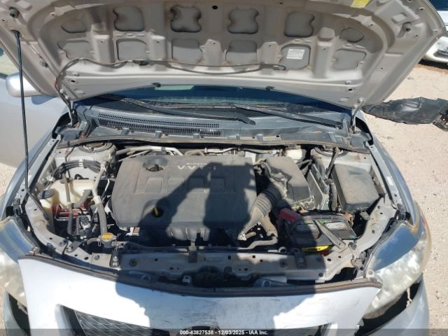 Toyota Corolla Le Image 12