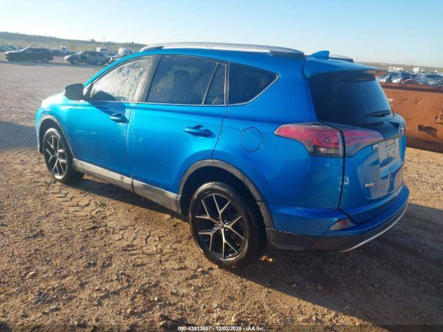 Toyota RAV4 Se Image 3