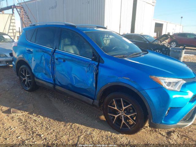 Toyota RAV4 Se Image 4