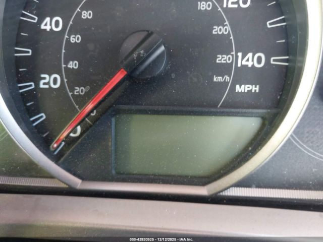 Toyota RAV4 Le Image 7