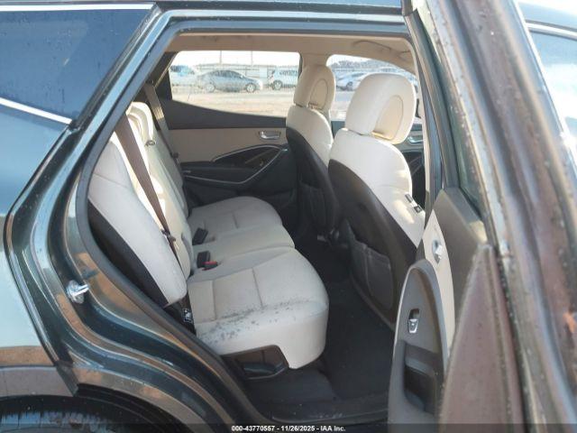 Hyundai SANTA FE Sport Image 15