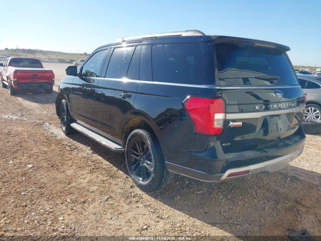 Ford Expedition Xlt Image 10