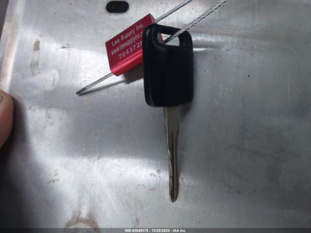 Nissan Titan Xe Image 16