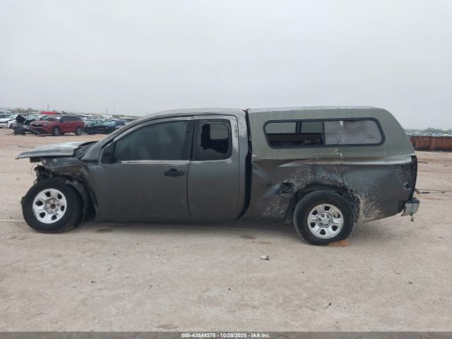 Nissan Titan Xe Image 15