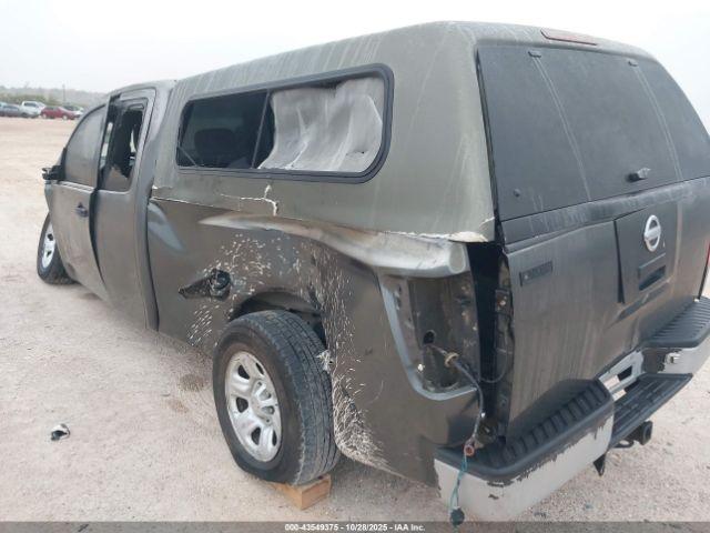 Nissan Titan Xe Image 19