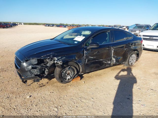 Ford Fusion S Image 5