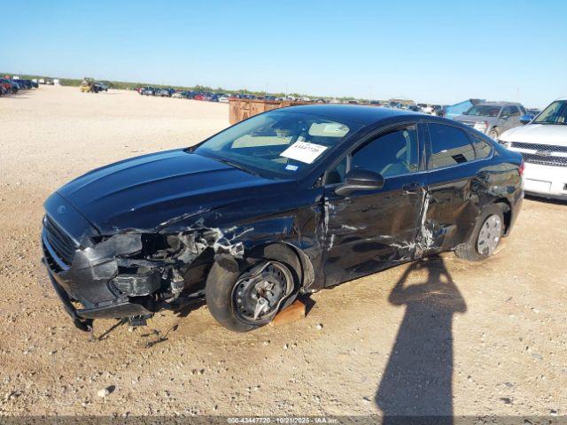 Ford Fusion S Image 15