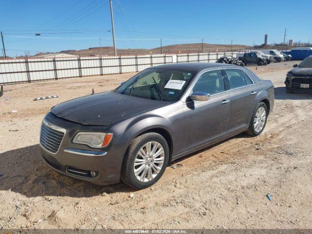 Chrysler 300c Awd Image 11