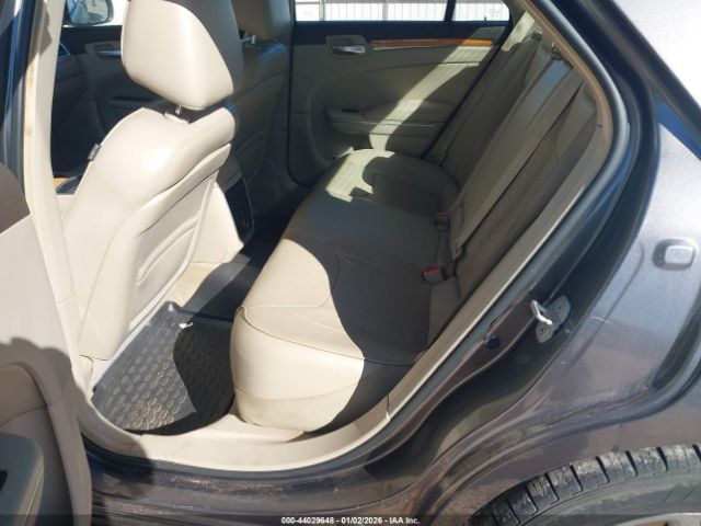 Chrysler 300c Awd Image 2