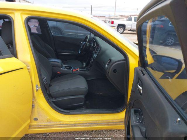 Dodge Charger Sxt Rwd Image 4