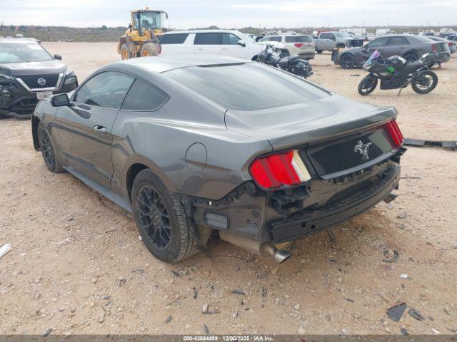 Ford Mustang V6 Image 15
