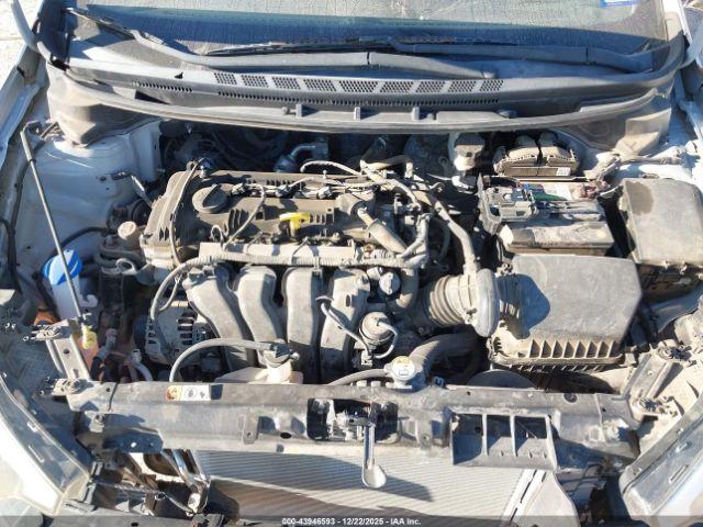 Kia Forte Lx Image 10