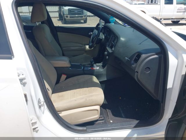 Dodge Charger Se Image 9