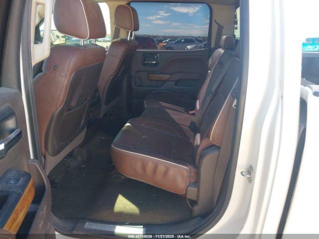 Chevrolet Silverado 1500 High Country Image 15