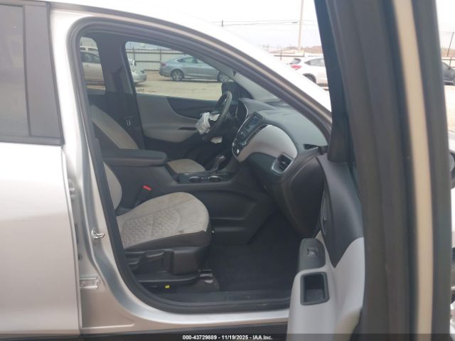 Chevrolet Equinox Fwd Ls Image 10