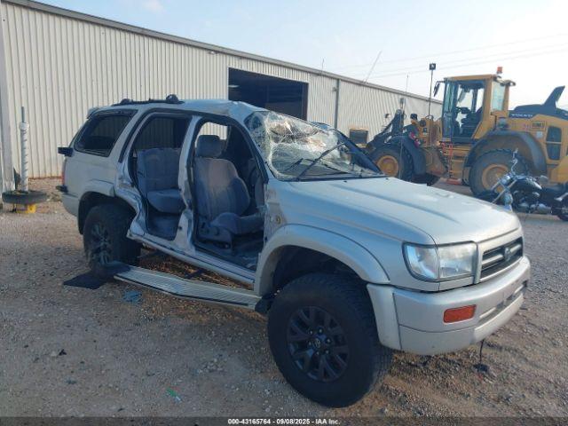 Toyota 4Runner Image 4