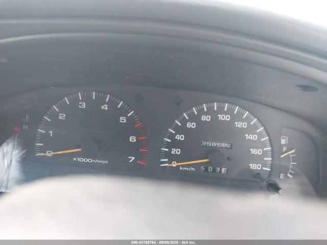 Toyota 4Runner Image 13