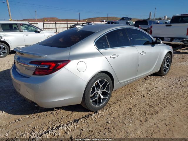 Buick Regal Turbo Sport Touring Image 3