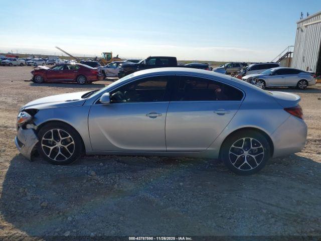 Buick Regal Turbo Sport Touring Image 15