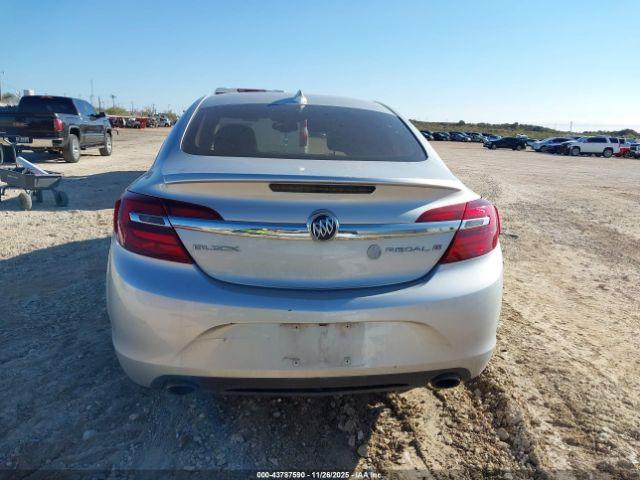 Buick Regal Turbo Sport Touring Image 10