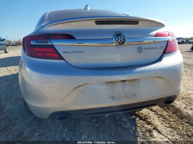 Buick Regal Turbo Sport Touring Image 14