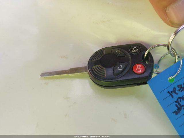 Ford Escape Se Image 6