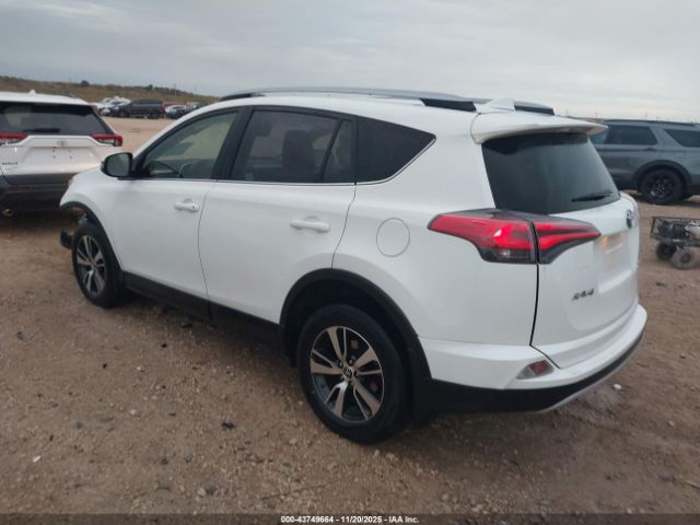 Toyota RAV4 Xle Image 16