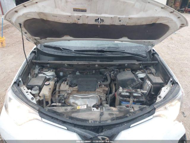 Toyota RAV4 Xle Image 6